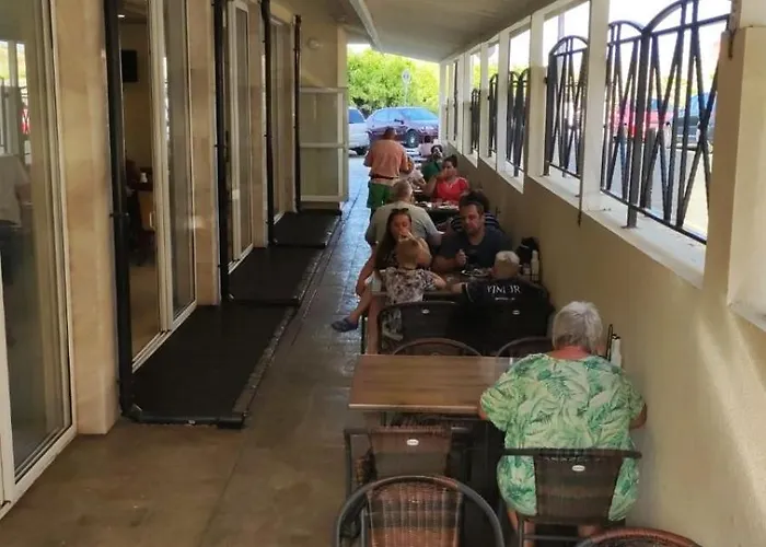 Szálloda тропикана