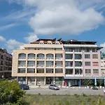 тропикана Hotel 2*