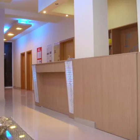 Hotell тропикана 2*
