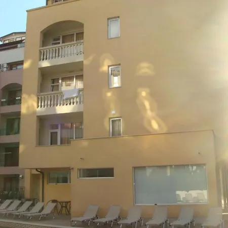 Hotell тропикана 2*