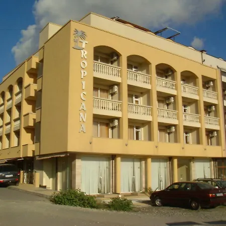 тропикана 2* Приморсько