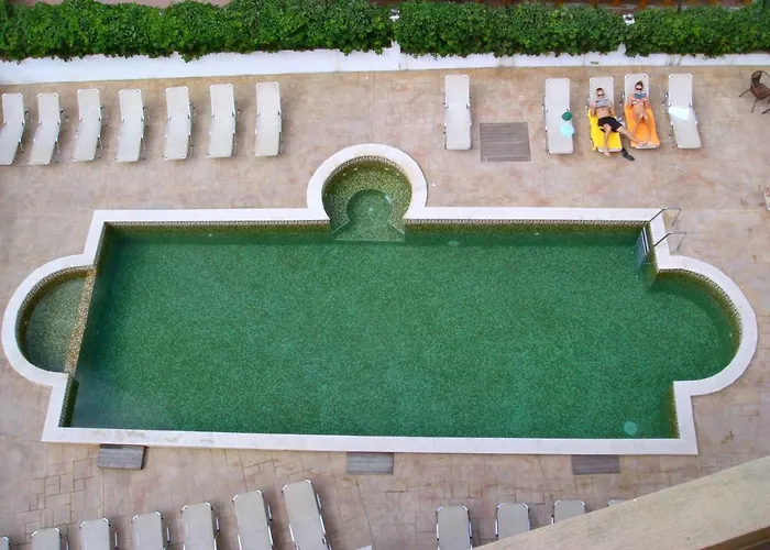 Ξενοδοχείο тропикана Πριμόρσκο