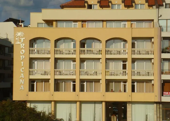 тропикана 2* Πριμόρσκο